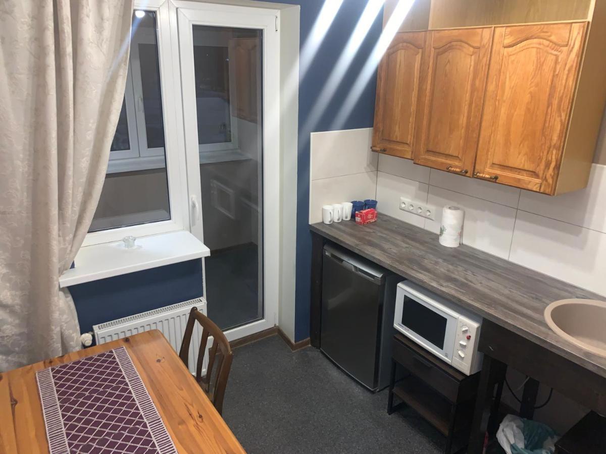 K76 - Very Nice 2-Bedrooms Apartment -2 Big Beds-1 Single Bed Tartu Kültér fotó